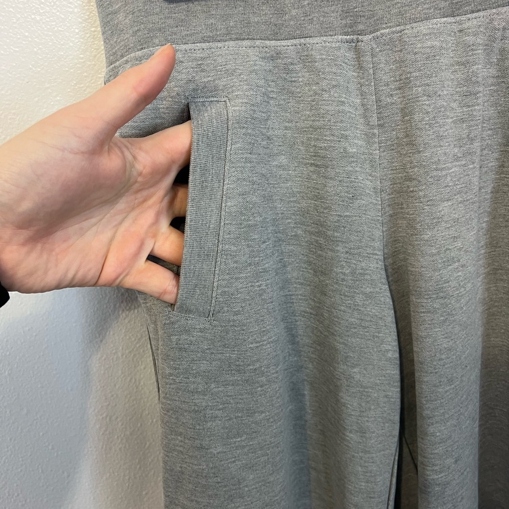 Athleta Sweatpants - Picture 2 of 8